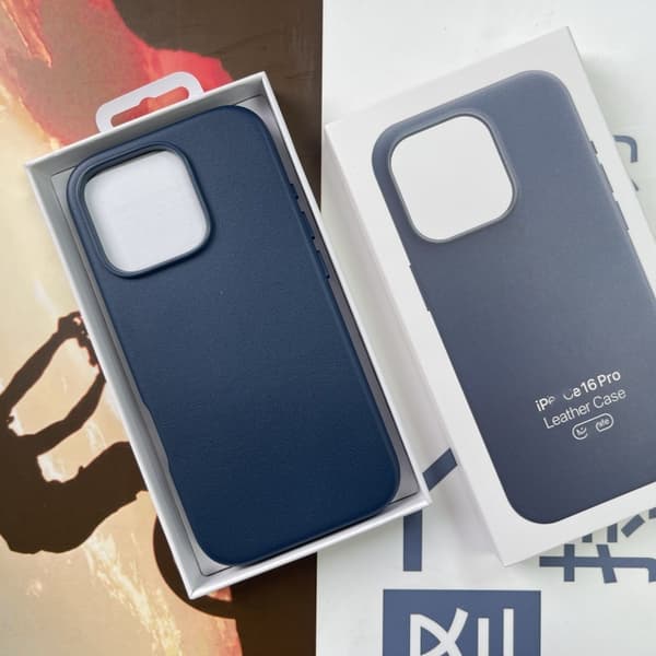 Etui til iPhone 16Pro læder kamera touch-knap + animation + LOGO blåt læder Magnetisk pop-up læder animation
