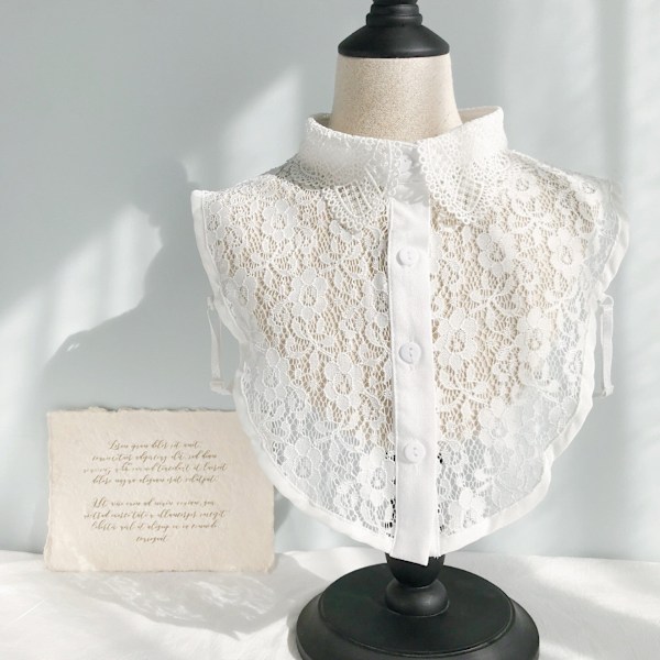 Dame falsk krage Avtakbar halv skjorte Blondekant Heklet Lace flower Model B White