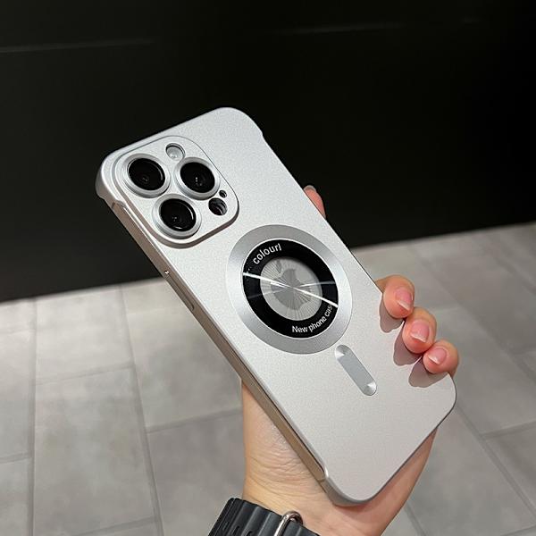 Etui til iPhone 17 Magnetisk Linsedetalj Slank Profil Sølv