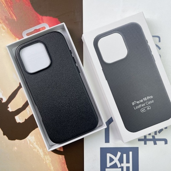 Etui til iPhone 16plus lær hul magnetisk + animasjon + LOGO svart lær Magnetisk popup-lær animasjon