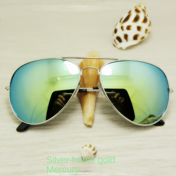 Solglasögon Solglasögon Kvinnligt mode modehandlare Solglasögon 3026 silver frame Gold Silver