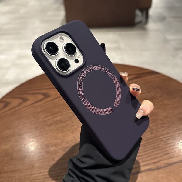 Etui til iPhone 17 Pro Max Flydende Silikone Magnetisk Silikone Mørk Lilla Noz25083