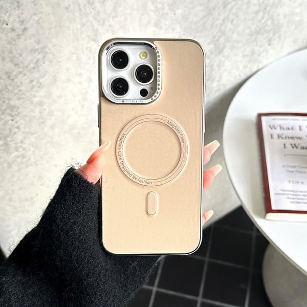 Fodral för iPhone 13Pro Desert Gold Kristall Diamantram Läder Magnetisk