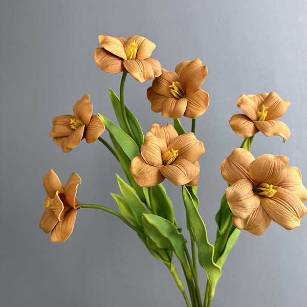 Højkvalitets PU Brun Tulipan Flap Blomst til Bryllupsdekoration i Hjemmet PU open tulip dark brown