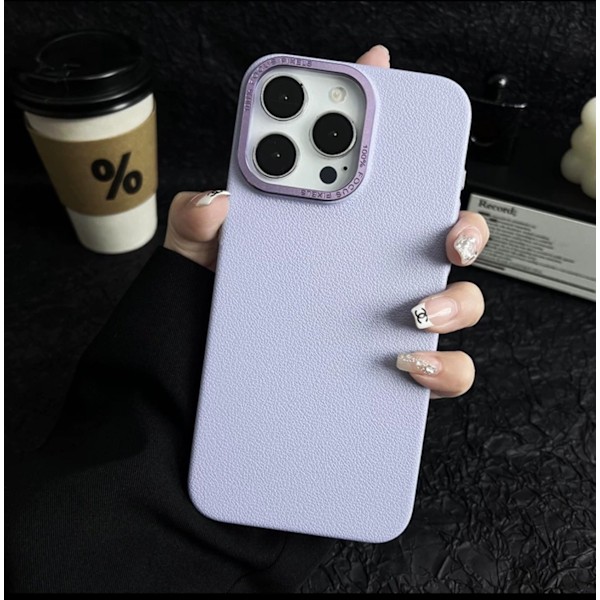 Fodral för iPhone 13 PROMAX Taro Lila Frostat hårdvara Pebbled lädermönster