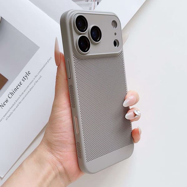 Fodral för iPhone 14 Pro Max Skin Feel Linsdetalj Ventilerad Grå