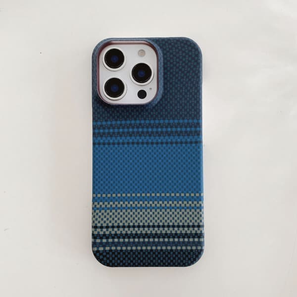 Kotelo iPhone 13 Pro Skin Feel Blue Noz32292