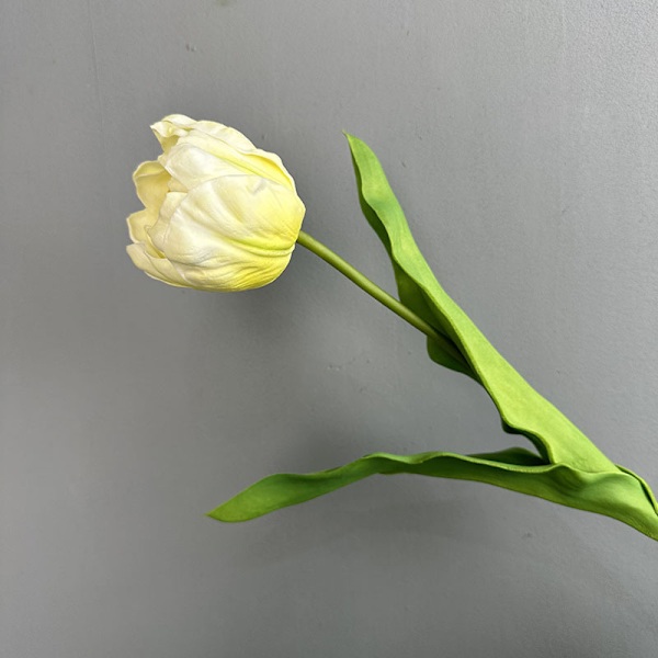 PU Papegøje Tulipan Boligindretning Foto Rekvisit Kunstig Blomst til Receptionsskranke Blød Hydrerende Tulipan Kunstig Blomst PU four-layer tulip beige