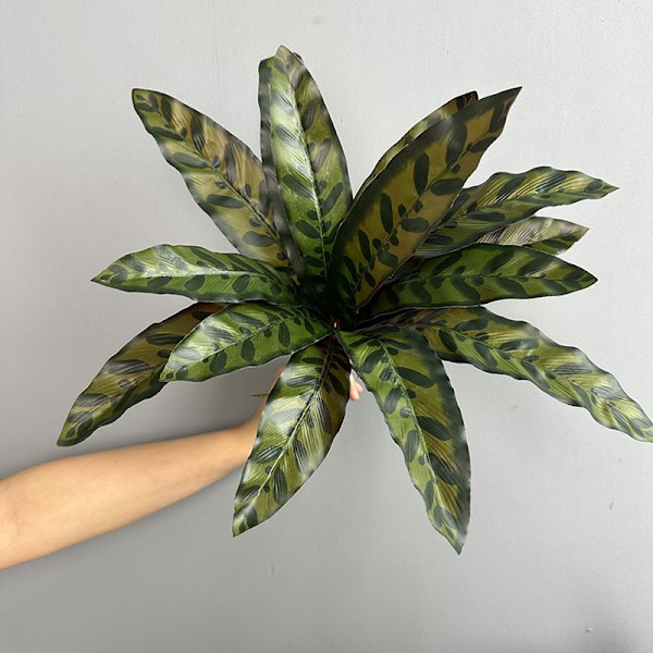 15-Blads Falsk Slangeplante til Vægdekoration, Kunstigt Grønt, Katteøje-løv 15 cat's eye leaves