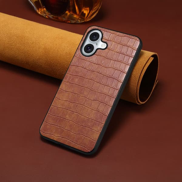 Fodral för iPhone 16 Mörkbrunt krokodilläder