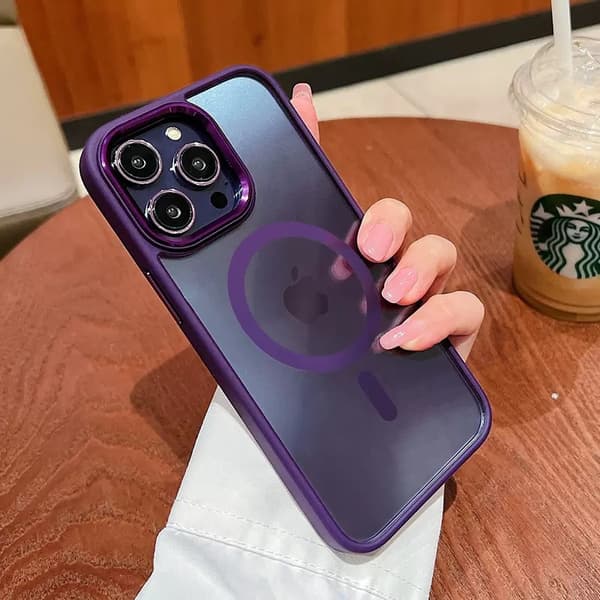 Fodral till iPhone 17 Clear Magnetic Clear Dark Purple Noz34716