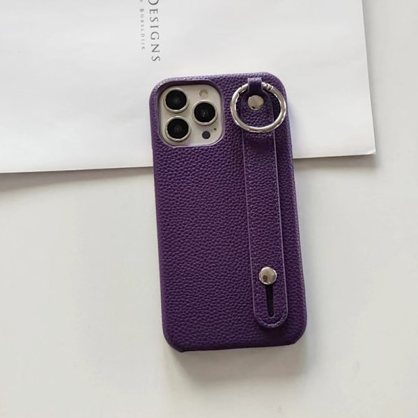 Etui til iPhone 15plus Mørkelilla Pebbled håndledsring stand