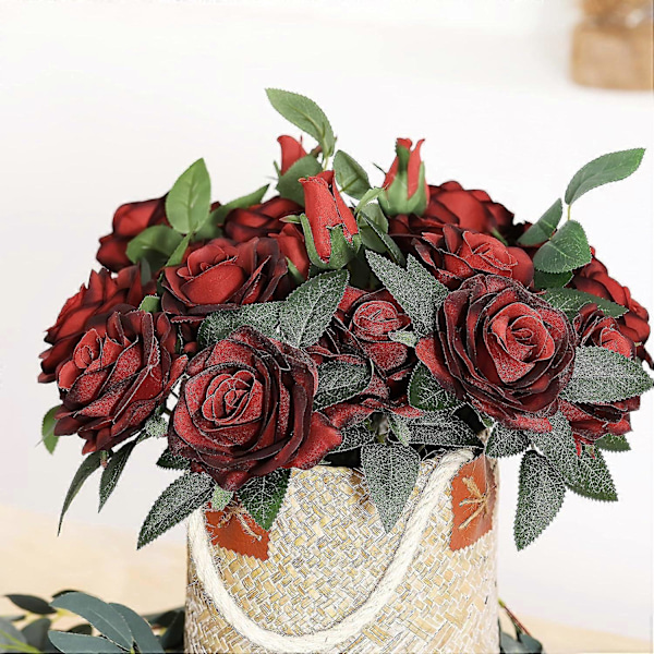 Kunstige roseblomster kombinasjonsbokssett inkluderer peoner, krysantemum, falske blomster, bulkblomsterblad med stilker Red