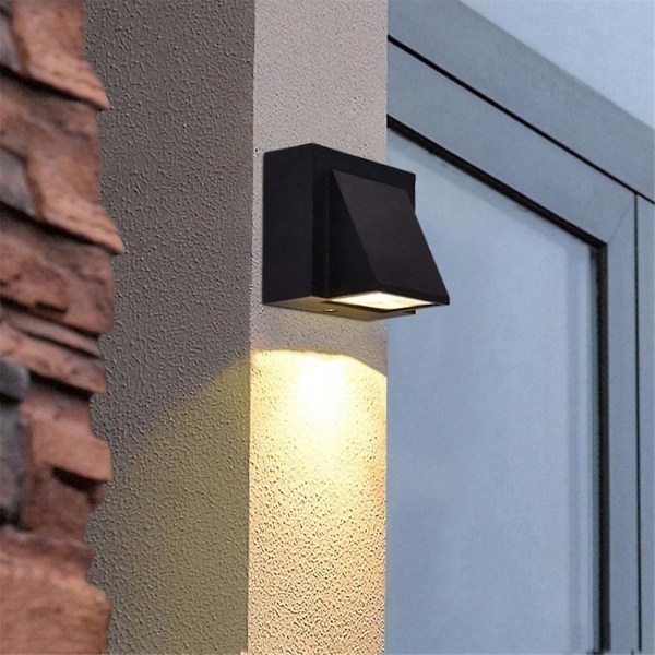 Modern enkel kreativ vattentät vägglampa Warm White (2700-3500K) 5W Black Single Head