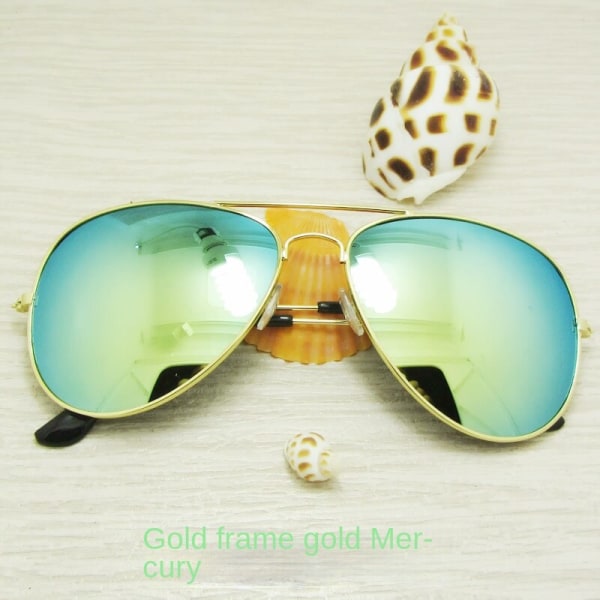 Solglasögon Solglasögon Kvinnligt mode modehandlare Solglasögon 3026 gold frame Gold Silver