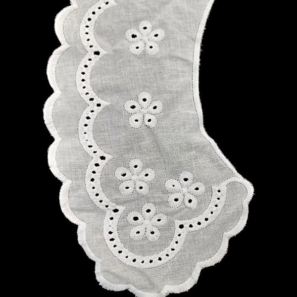 Dame falsk krage Avtakbar halv Bomull Brodert Skulder White White