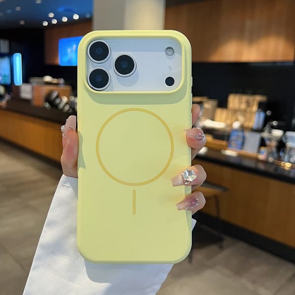 Etui til iPhone 15 Pro Max Flydende Silikone Magnetisk Silikone Slank Profil Gul Noz30117