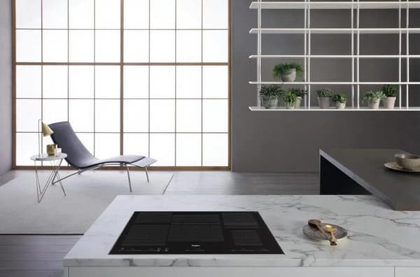 WHIRLPOOL WT1090BA FlexiCook induktionshäll 5 zoner 90 cm