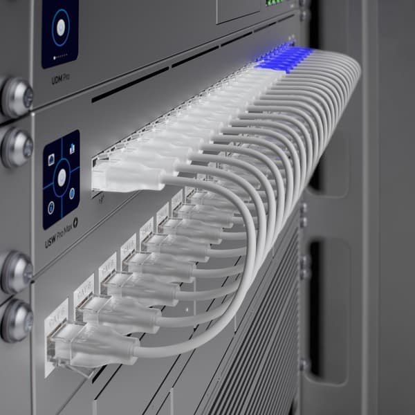 Switch Ubiquiti USW-Pro-Max-24-PoE 26p 400W Managed