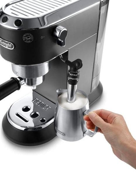 DE LONGHI EC 685.BK Dedica Style espressomaskin