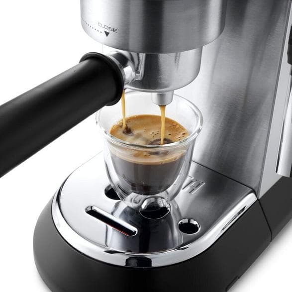 DE LONGHI EC 685.M Dedica Style espressomaskin