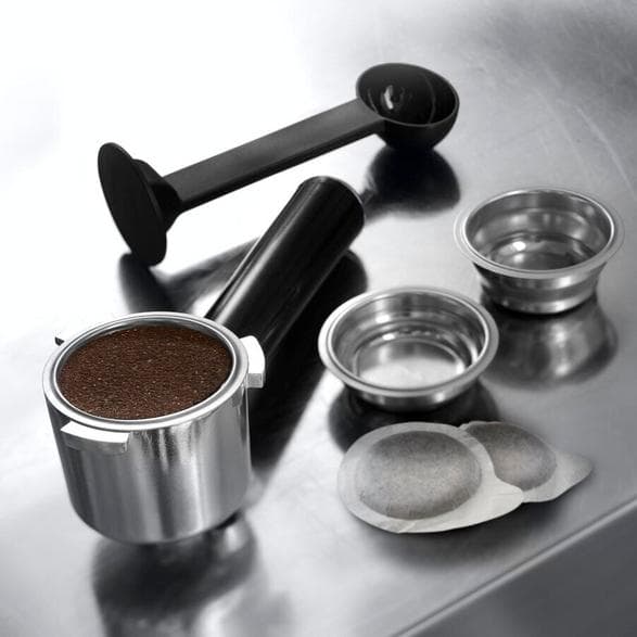 DE LONGHI EC 685.M Dedica Style espressomaskin