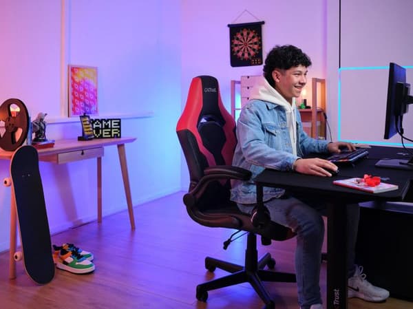 TRUST GXT 703R Riye Röd Gamingstol 24986
