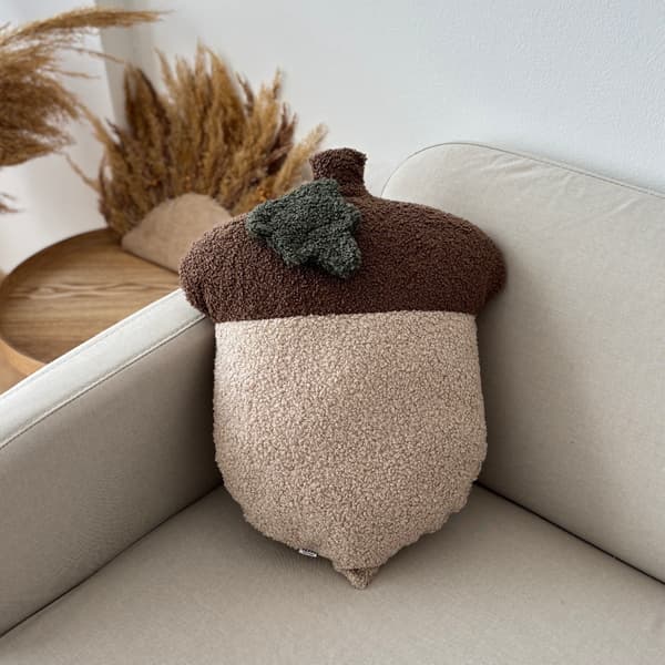 Höstkudde Acorn boucle