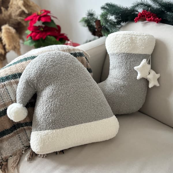 julkudde i form av tomteluva, kudde i form av tomteluva, grå julkudde