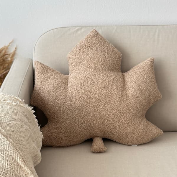 Höstkudde Lönnlöv beige
