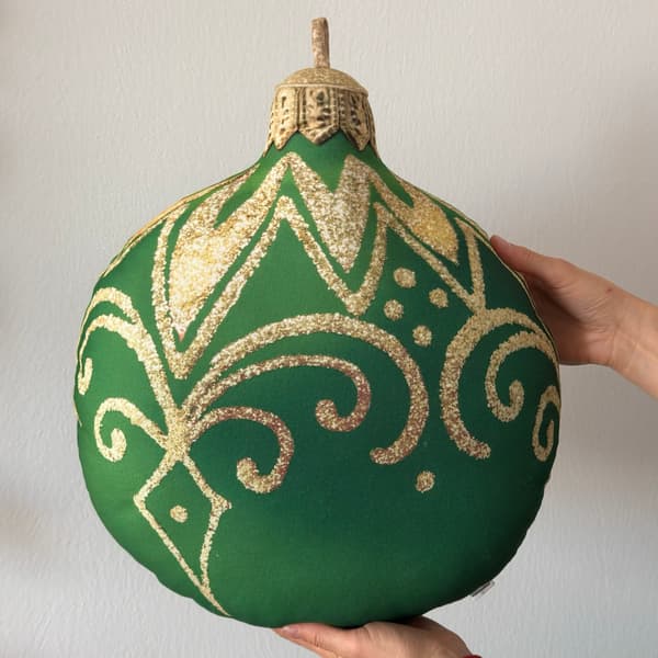 Dekorativ kudde, grön, liten julgranskula