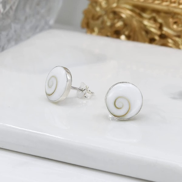 Snygg Casual Rund 10 mm Swirl Shiva S . Post örhängen