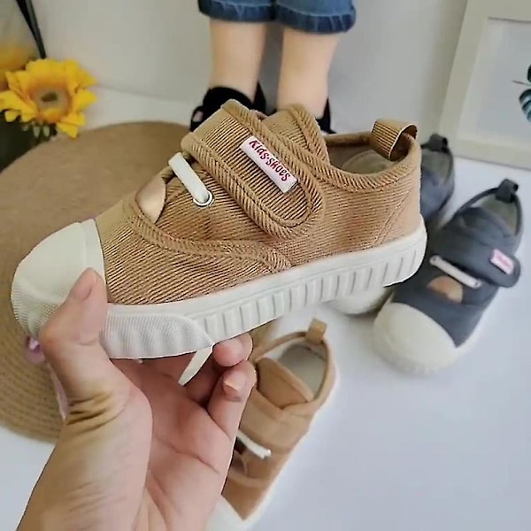 Barn Andningsbara Magiska Tejp Flats Pojkar Utomhus Bekväma Enfärgade Skor Halkfria Khaki EU 30