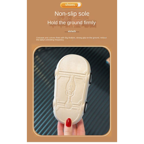 Barn tofflor tecknad bil barn baby sandaler tofflor vit white Sizes 24-25 (16cm inner length)