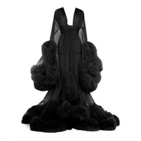 Kvinnors långa klänning med släp och fjäderprydda ärmar - perfekt för möhippor Black One Size