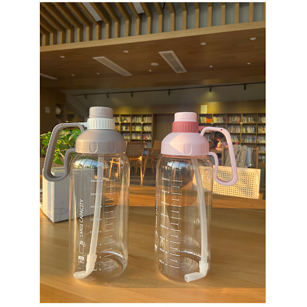 Stor kapacitet vattenkopp plastmugg vattenflaska halmkopp pink
