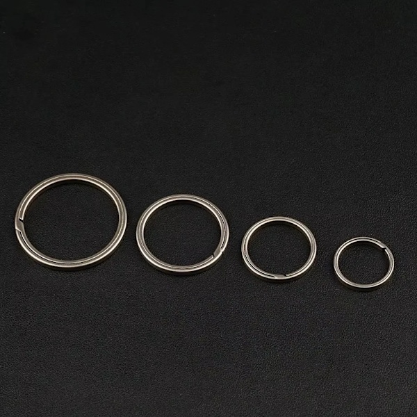 Sidochöppande Titannyckelringar för Nyckelkarbiner Snabbkoppling EDC Splitringar för Nyckelringar Titanlänkar Tillbehör TI 16mm