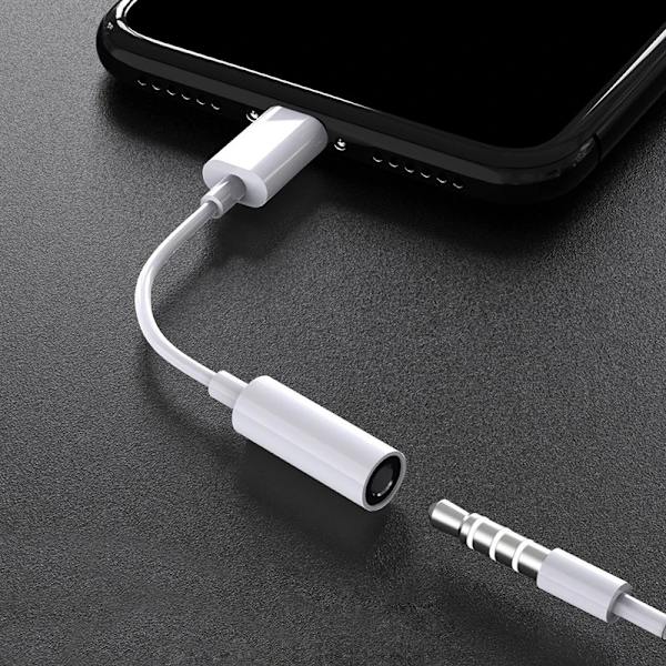 Regn till 3 5 mm Jack Adapter Médiateur telefoner Converter, iPhone 14 13 12 11 Pro Max X Xs Max Poly 7 8 Plus Audio m.com x Cave WHITE