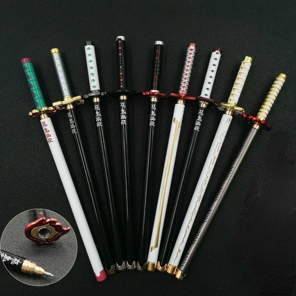 17 stilar Japan Anime Demon Model Gel Pen 0,5 mm Svart Refill Cosplay Prop Kid Student Present SlayerWeapon Sword K-1PCS