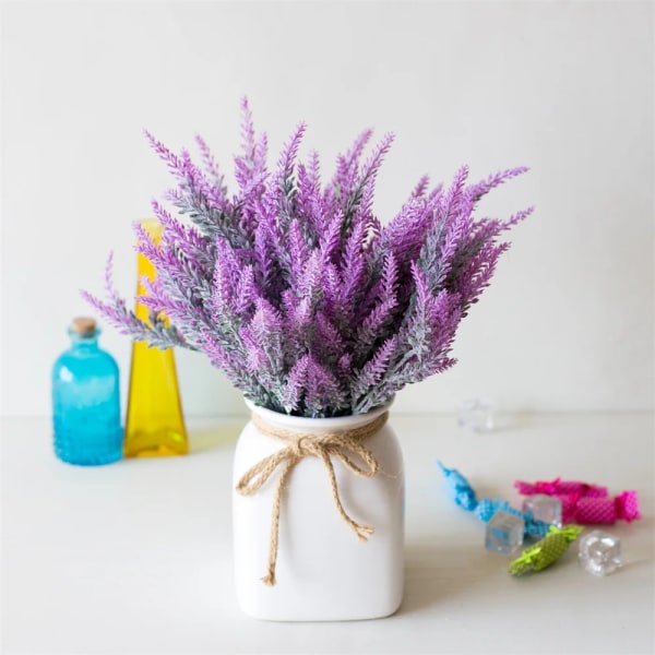 1 bunt konstgjorda blommor Romantisk lavendel Provence Plast Hemdekorativ vas för bröllopsinredning Korn jul falska växt White 1pcs