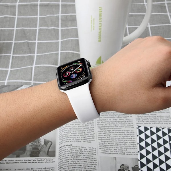 Silikonarmband för Apple Watch-armband 40 mm 49mm 44 mm 45mm 46mm 42mm 41mm 38mm sportarmband iWatch serie 10 9 8 3 SE ultra 2 Wine red 38 40 41 mm M-L