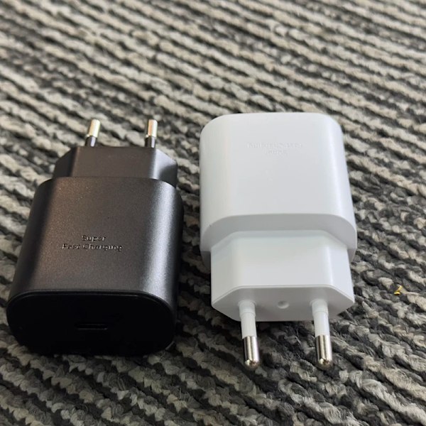 Snabbladdare för Samsung PD 25W Typ C med kabel för Galaxy S25 Ultra S25 S24 S23 S22 S21 A55 Z Fold Flip 6 5 4 3 Note 20 10 White 25W EU 1.5M