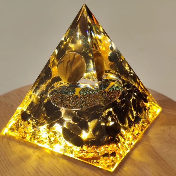 Naturlig energi Healing Stone Kristall Orgonit Energipyramid Skulptur Symboliser Lucky Samla Hemmakontor Dekor Dekorationer Gåvor Pyramid base