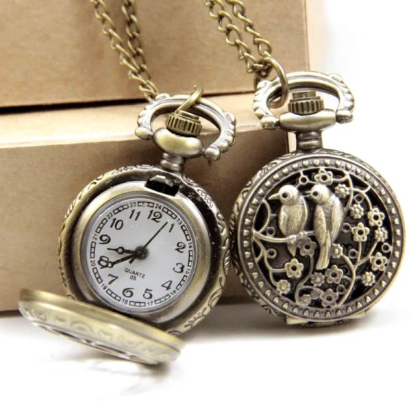 Vintage ficka liten watch Steampunk kvarts watch med kedja ihåligt cover Halsband brons färg legering fob klocka män gåva Owl