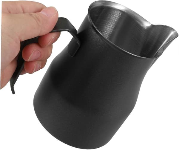 Mælkeskummerkande med præcisionsstuds i rustfrit stål til latte art, espresso og cappuccino