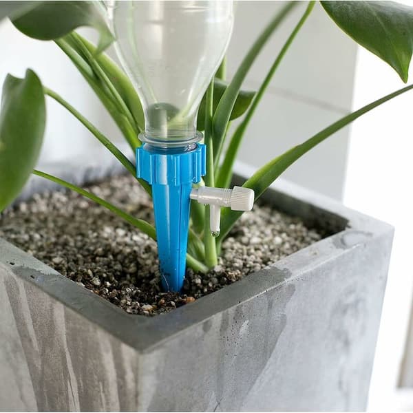 12-pack Plant Watering System with Valve Control, Drip Irrigation, Self-Watering Device, Automatic Plant Waterer