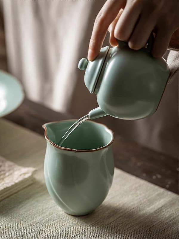 220 ml Retro Keramisk Kung Fu Tesett Rettferdighetskanne for Elegant Teseremoni Servering