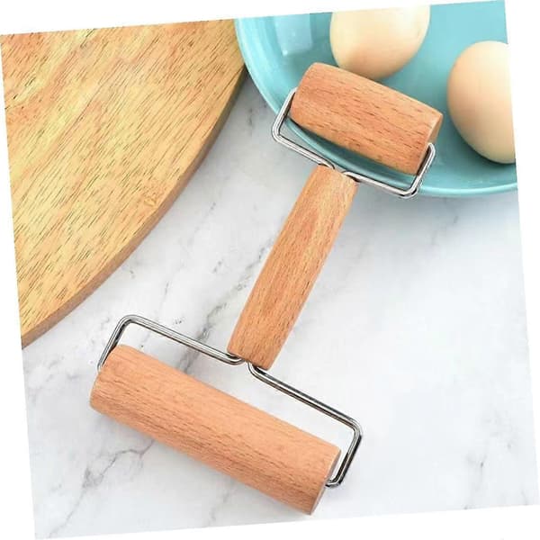 Kjevle og deigrulle i heltre med ergonomisk grep for baking og bakverk