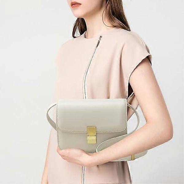 Firkantet Crossbody Skulderveske for Kvinner Mote Lær Spenne Veske Søt Designer Dame Casual Satchel Bag23*6*18cmHvit