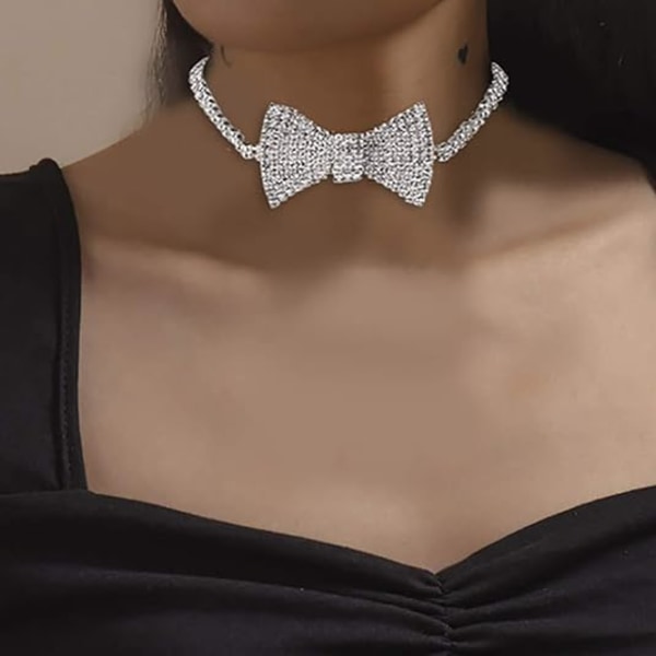 Boho Rhinestone Choker Halskjede Sølv Krystall Sløyfe Halskjeder Fest Smykker Tilbehør for Kvinner og Jenter